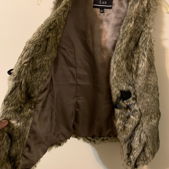 Faux Fur Vest by LUZ size Small - Picture 10 of 16